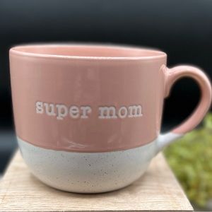 Super Mom Market Finds Mug MRKT